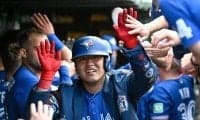 岡本和真が勝ち越16号 逆転勝ちに貢献