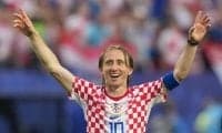 クロアチア2位通過で決勝トーナメントへ