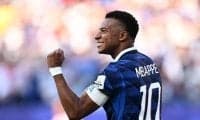 エムバペ PK弾でフランスW杯8強