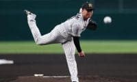 阪神・村上が6回1失点で降板