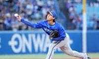 DeNAが3連勝 深沢はプロ初勝利