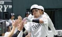 鷹が初回打者13人攻撃で一挙7点