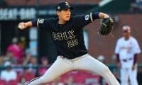九里亜蓮 10年連続シーズン100投球回