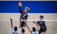 男バレ日本代表 小野寺太志を登録