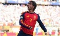 スペインがW杯制覇 38戦無敗の世界新