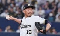 平野佳寿投手兼投手コーチが現役引退