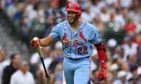 MLB初 デビューから3打席連続本塁打