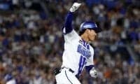 De ルーキー宮下朝陽がサヨナラ打