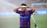 東京・DF長友佑都が今季初スタメン