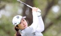阿部未悠が2勝目王手 桑木は1差2位