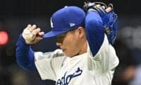 山本由伸５回ノーノーから一転２被弾