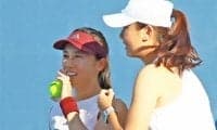 加藤未唯組 シードに逆転勝ち初戦突破