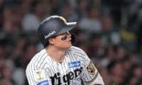 阪神・森下が自身初の甲子園10発目