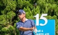 比嘉一貴が大会連覇へ1打差2位浮上