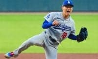 山本由伸が奪三振ショー 3回までに6K