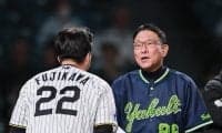 ヤクルト 最終戦白星締めで最下位回避