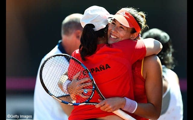  スペインが2勝で初日で王手 [フェド杯ワールドグループ・プレーオフ] 