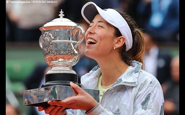  強気で攻め続けた挑戦者、ムグルッサがグランドスラム初制覇 [全仏オープン] 