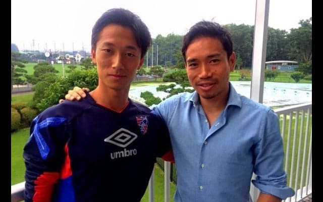 U-23サッカー日本代表・室屋成、長友佑都は「明治の大先輩であり僕のアイドル」