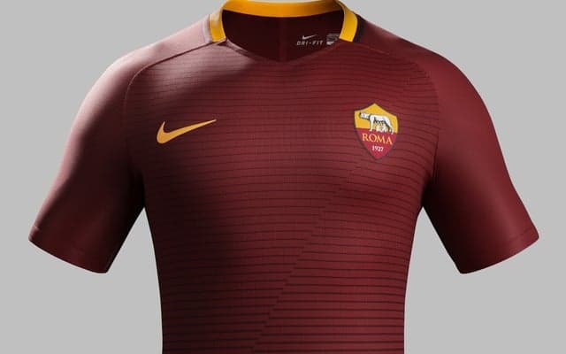 ナイキ、ダークレッドの「AS ローマ ホーム キット」発表