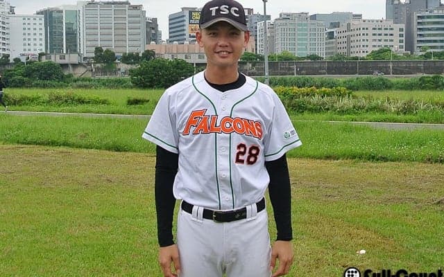 巨人に15歳で練習生として入団　台湾人左腕リー・イーフォンの今