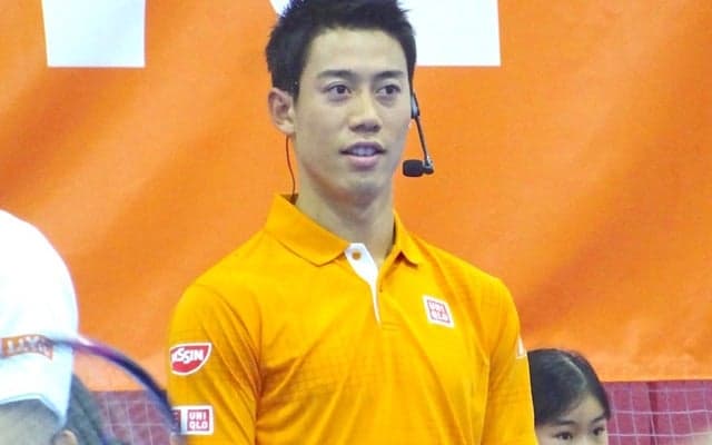 錦織圭はサッカーもうまい？テニスボールで華麗な足技を披露