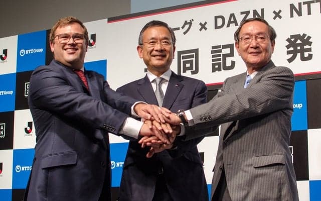 Jリーグの「スマートスタジアム事業」…NTTグループがスタジアムのWi-Fi環境を整備