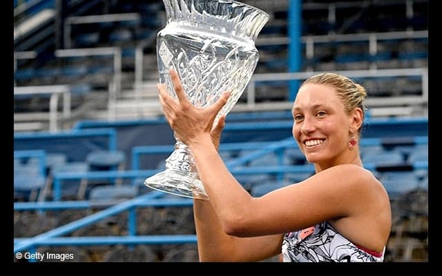  ウィックマイヤーがデービスを破り、単複制覇 [シティ・オープン] 