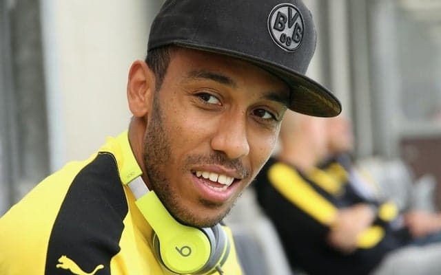 ドルトムントのオーバメヤン、レアル移籍希望の報道を否定