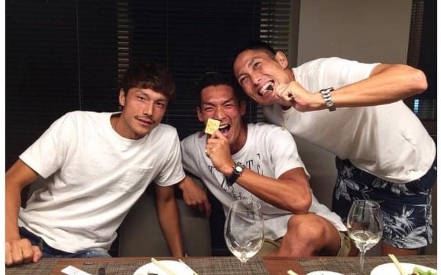 浦和レッズ・槙野智章のクッキング教室…「何を作るでしょう…？」