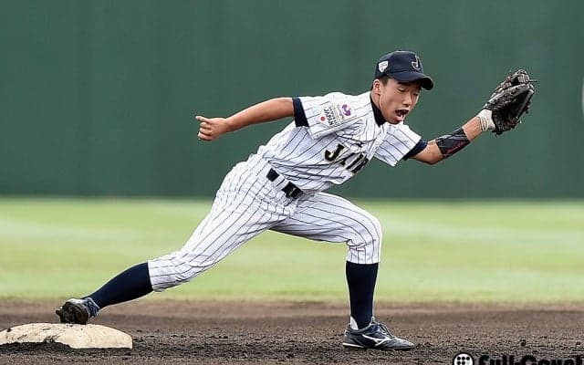 “守備の人”がバットで救った日本の窮地　U15侍は5連勝で予選突破