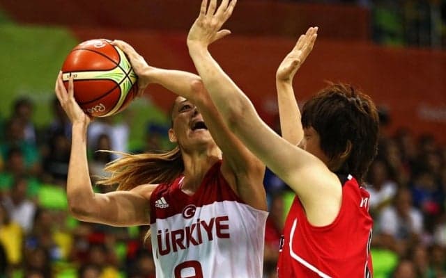 トルコに食い下がるも及ばず、五輪初黒星を喫した女子バスケ日本代表選手の寸評