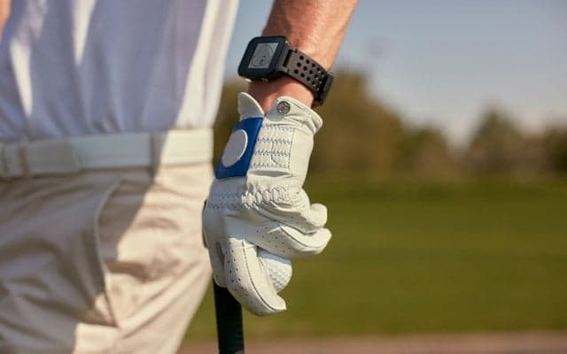 ガーミン、GPSゴルフウォッチとスイング計測器の新モデル発売