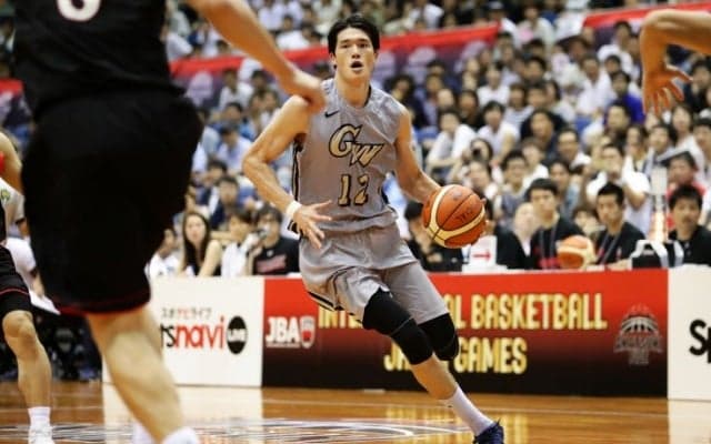 渡邊雄太を擁するジョージ・ワシントン大、スピードとパワーで日本代表を押し切り3連戦の初戦で勝利