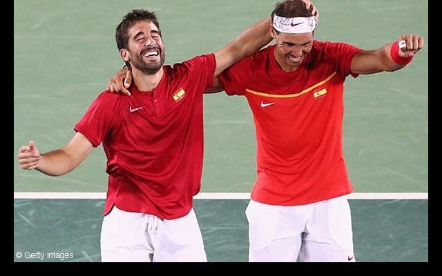  「驚くべき経験」とナダル、親友ロペスとの金メダルに感無量 [リオ五輪] 