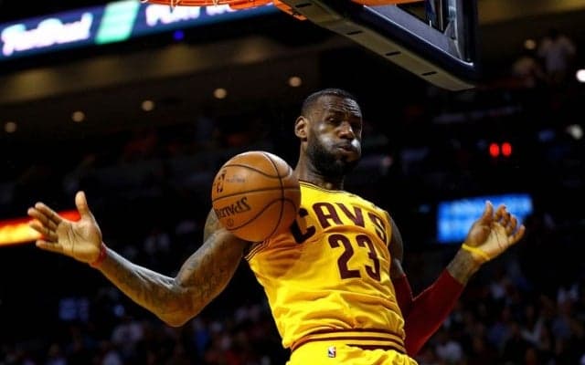 キャブズと単年ではなく複数年契約を結んだレブロン・ジェームズ、その思惑は？