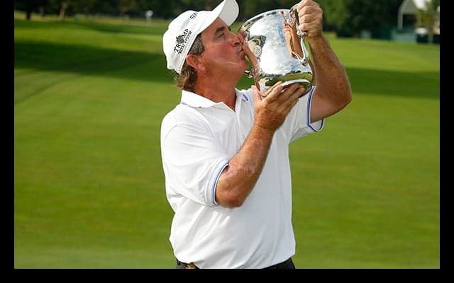 G.ソアーズが念願の全米シニアOP初優勝！　崎山は「68」で18位タイ終戦