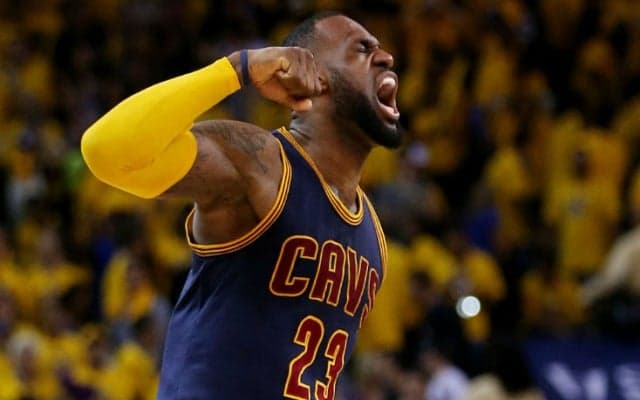 レブロン・ジェームズ、2連覇に向けLAでの自主キャンプを開催