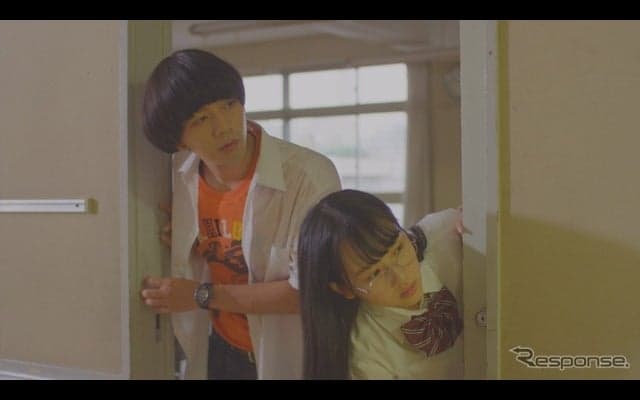 「17歳の恋」イケてない高校生が変身---JAFの動画