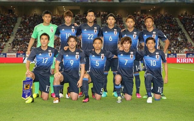サッカー日本代表チーム、auとサポーティングカンパニー契約
