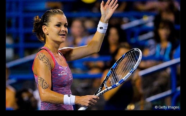  ラドバンスカがクビトバを倒し、スビトリーナとの決勝へ [コネチカット・オープン] 