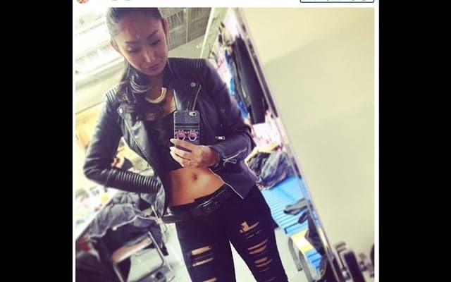安藤美姫、ロック調のヘソ出しルックに「カッコイイ！」の声