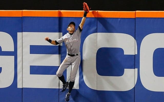 【米国はこう見ている】イチローの大飛球好捕に敵地も騒然　米解説者も称賛「すごいキャッチ」