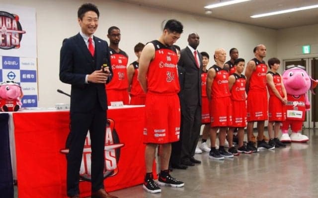 クラブ名称変更を発表、船橋市との連携を強化しBリーグに挑む千葉ジェッツ