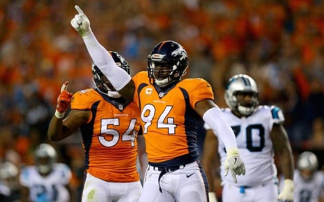 NFL新シーズンが開幕、ブロンコスがパンサーズを返り討ち