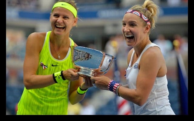  女子ダブルスはマテック サンズとサファロバが3度目のグランドスラム制覇 [全米オープン] 