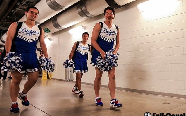 【米国はこう見ている】前田健太、衝撃のコスプレ姿が話題に　チアガール姿でニューヨークをかっ歩