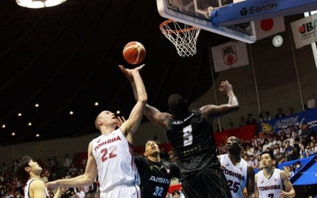 Bリーグを通じて日本人強化を図る『オンザコート』数の事前申請ルール