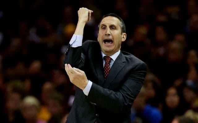 キャブズ、前ヘッドコーチのデイビッド・ブラットにも優勝リングを授与へ