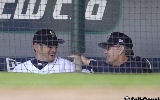 イチローと敵コーチの心温まる交流　「3000」と書かれた「バットスタンド」